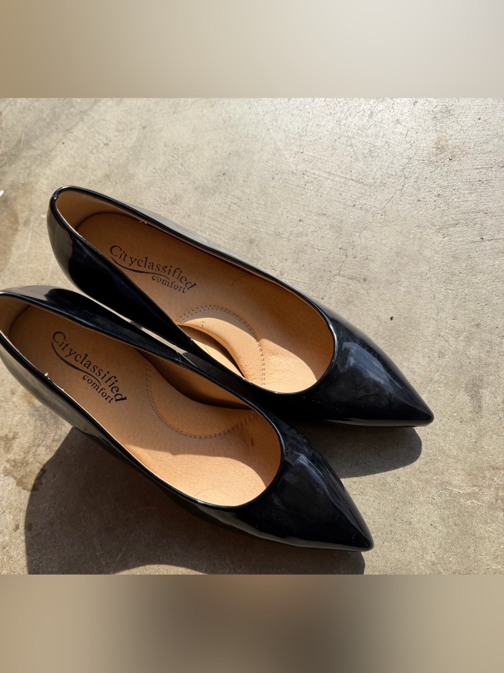 Cityclassified Black Patent Pointed-Toe Flats